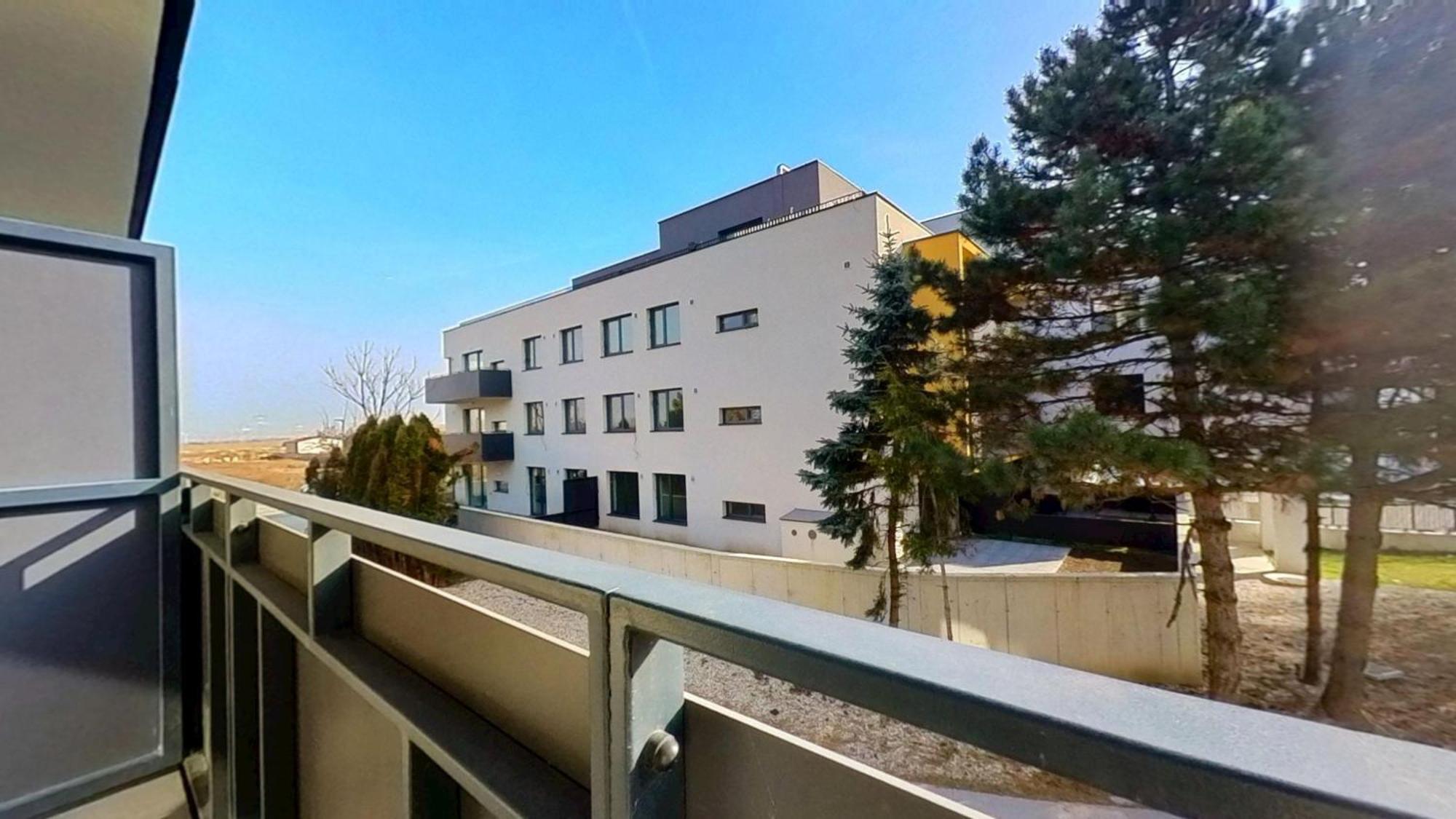 Air-Conditioned 2 Room Apartment, With Terrace, Rovinka 203 Exterior foto